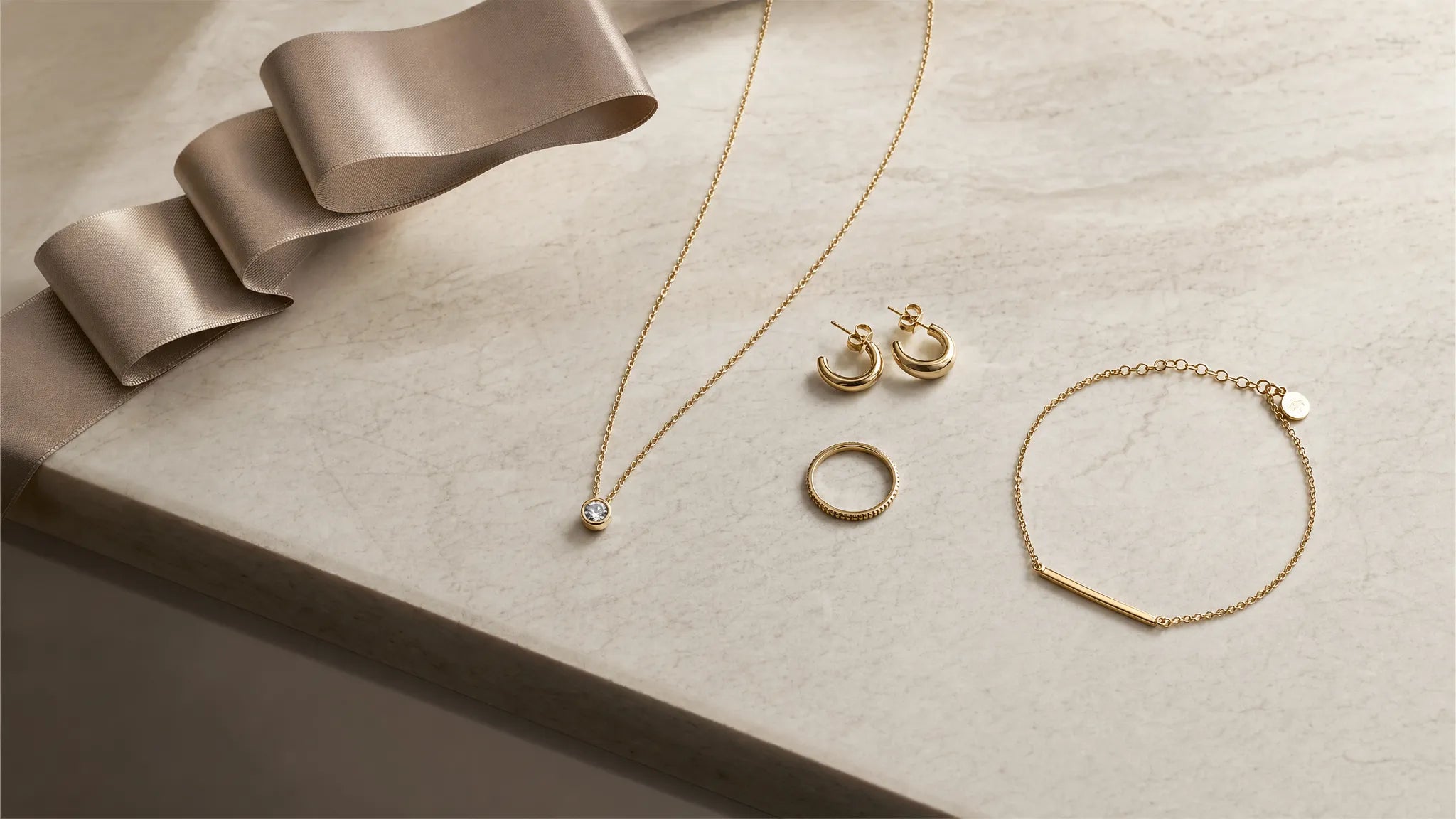 Schmuck für Frauen: Welche Pieces sind zeitlos?