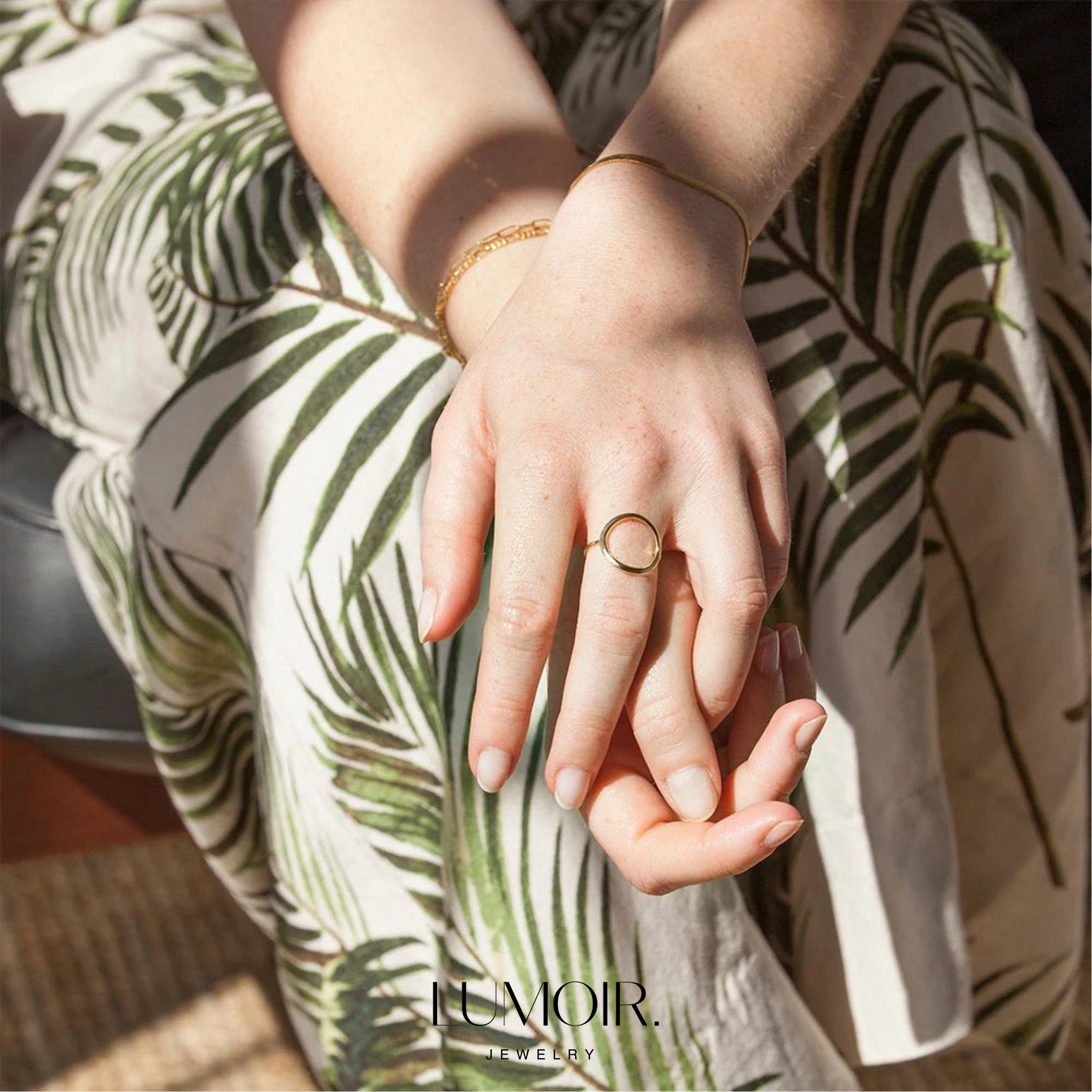 Stainless steel ring Oriana