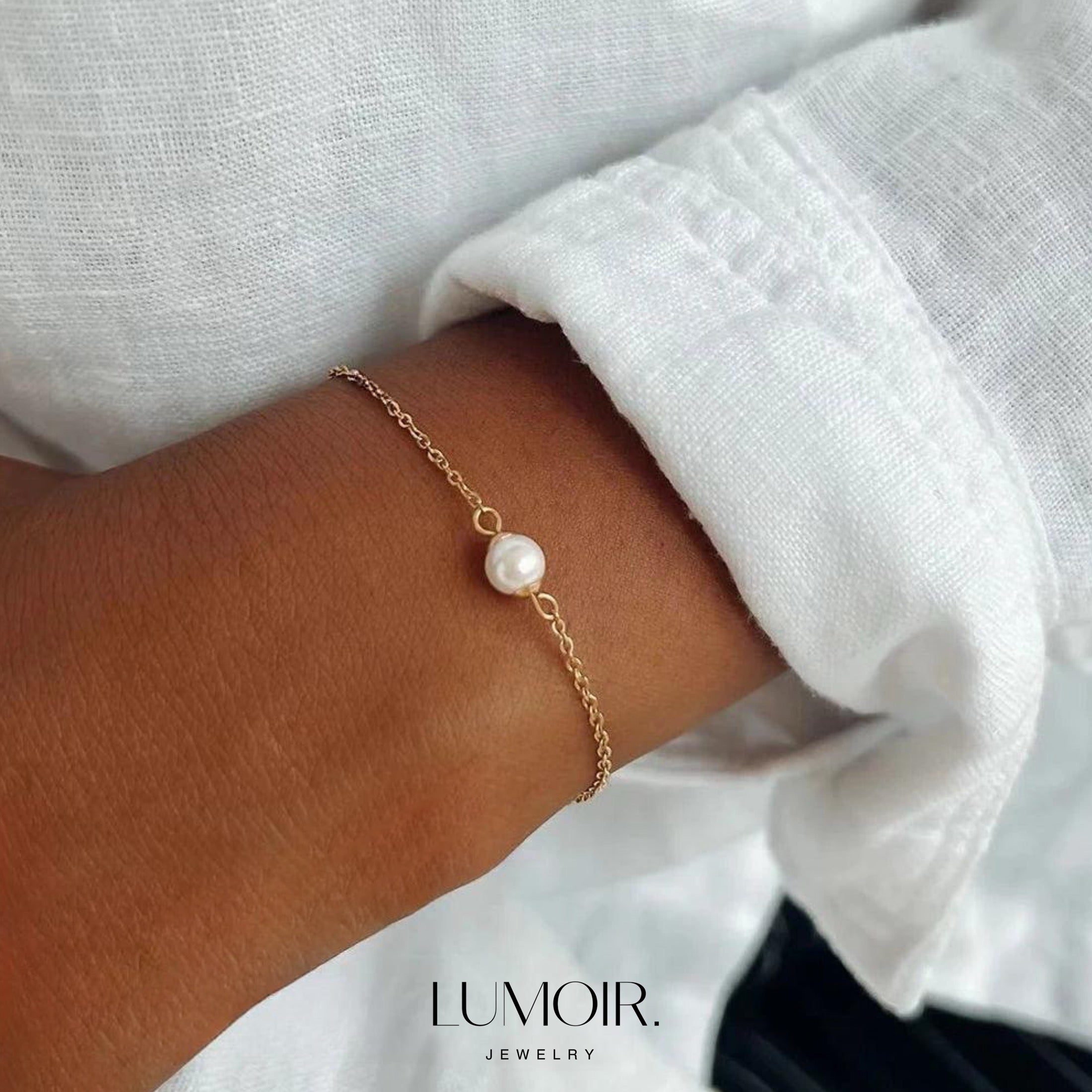Salome pearl stone bracelet