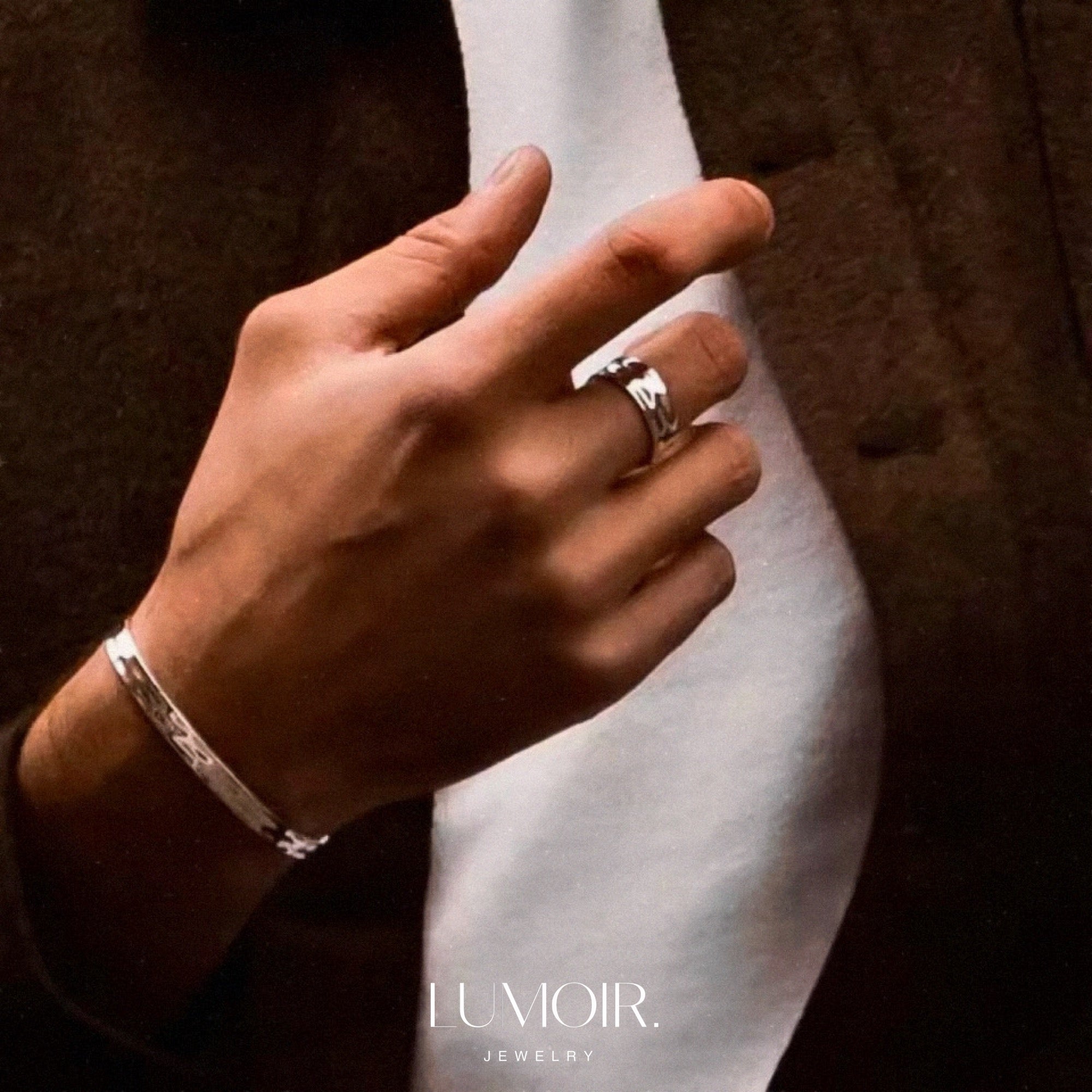 Stainless steel ring Ash