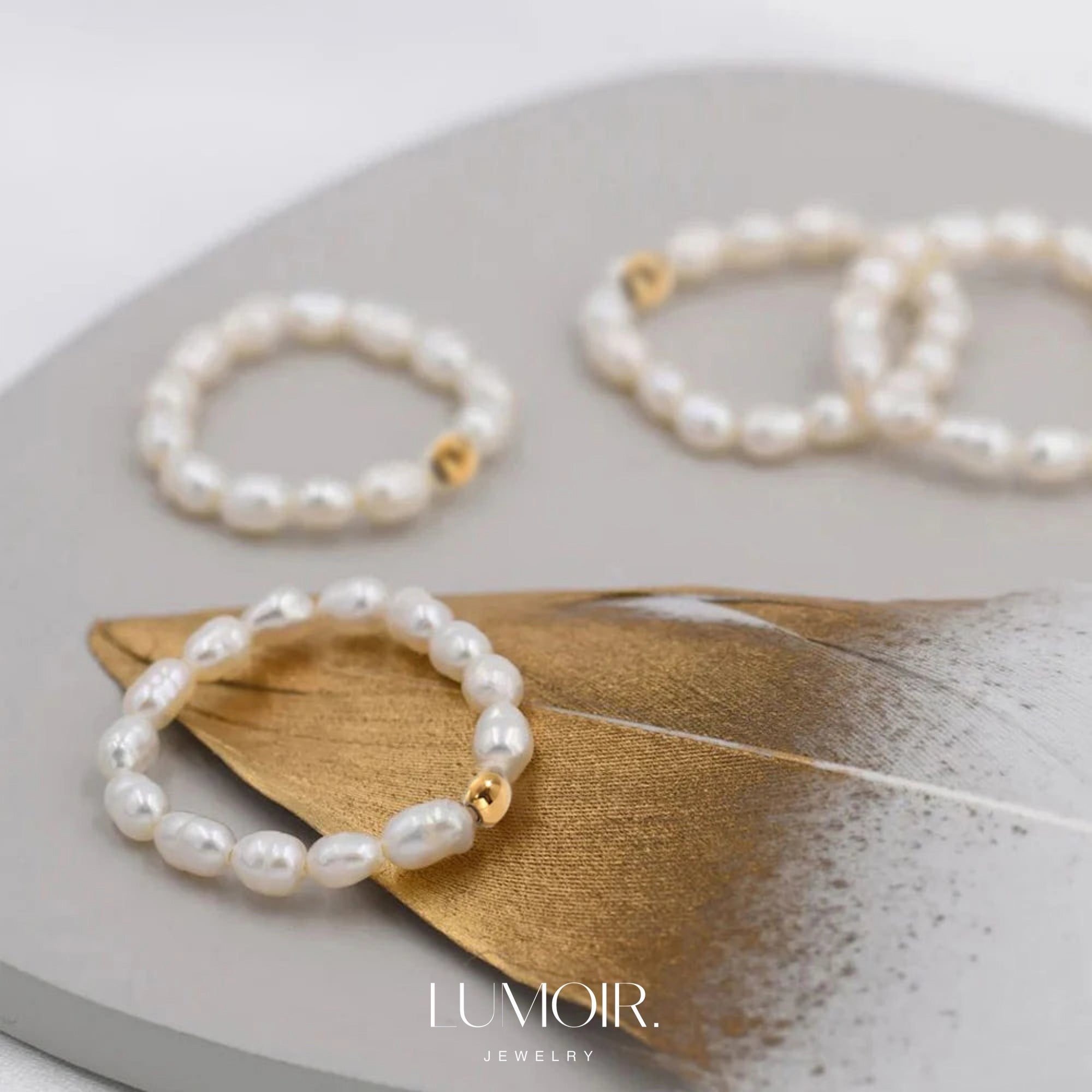 Anneau de perles en acier inoxydable Lior