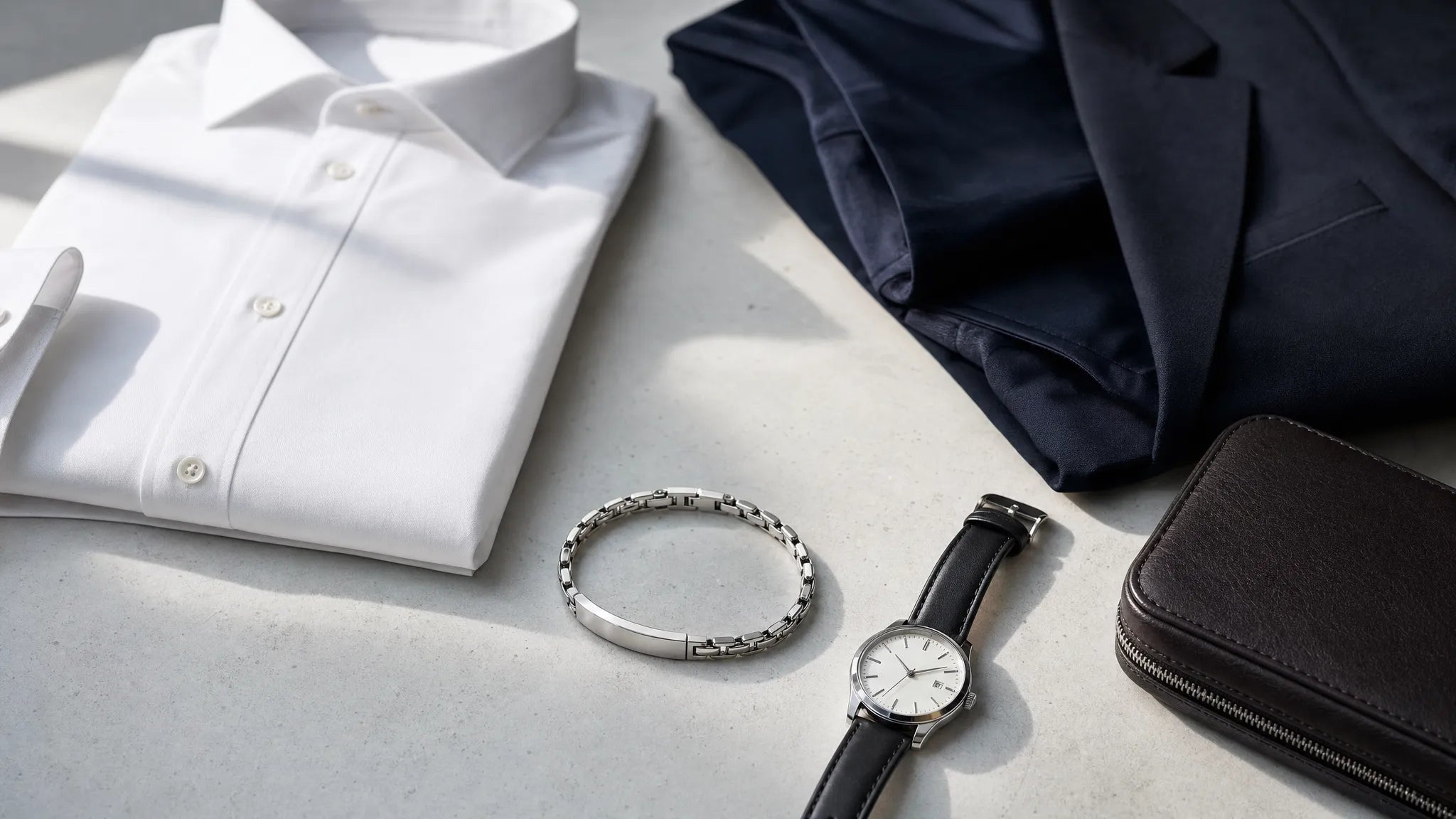 Edelstahl Armband für Herren stilvoll kombinieren