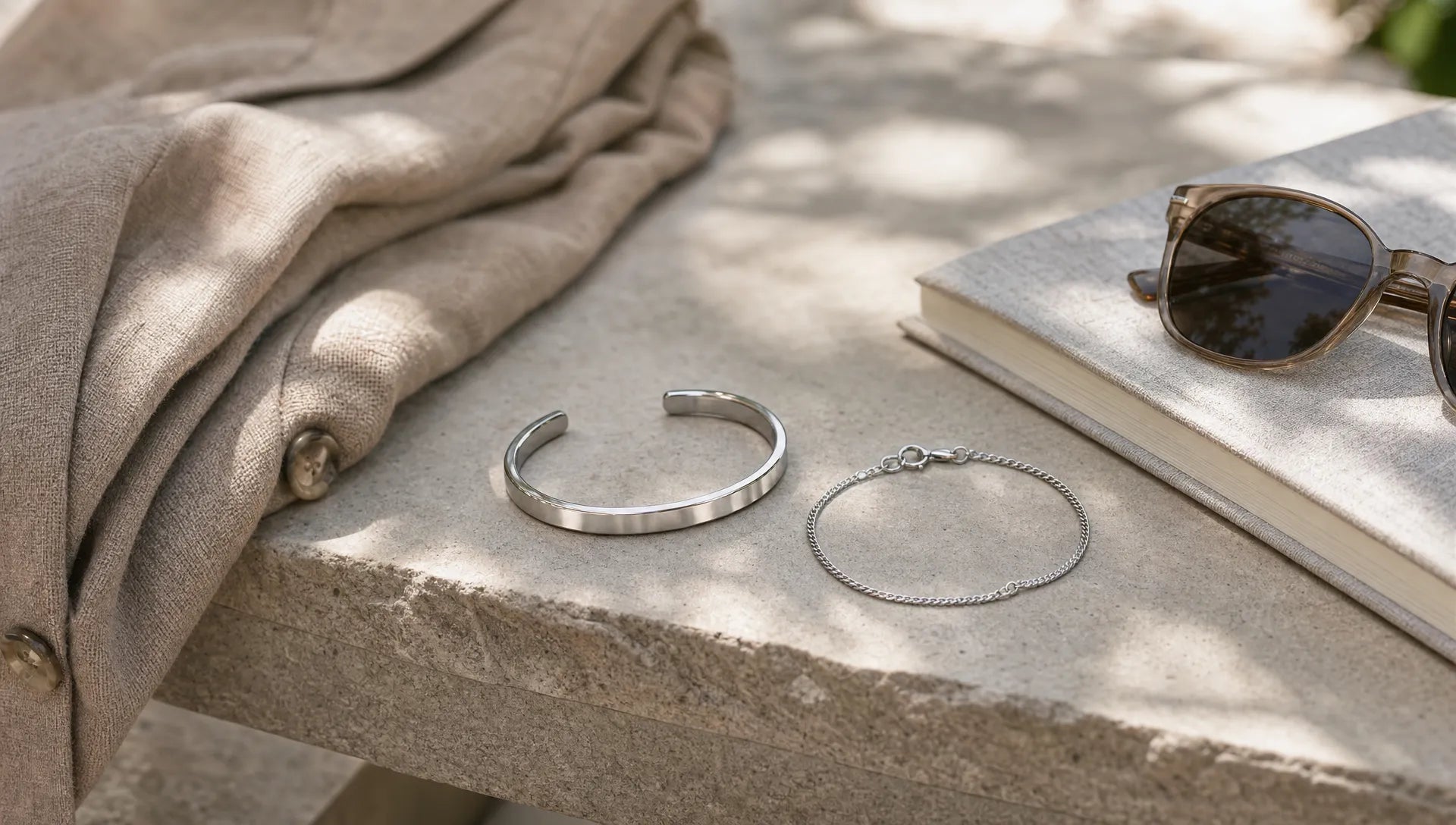 Edelstahl Armband oder Armreif: Was passt besser?