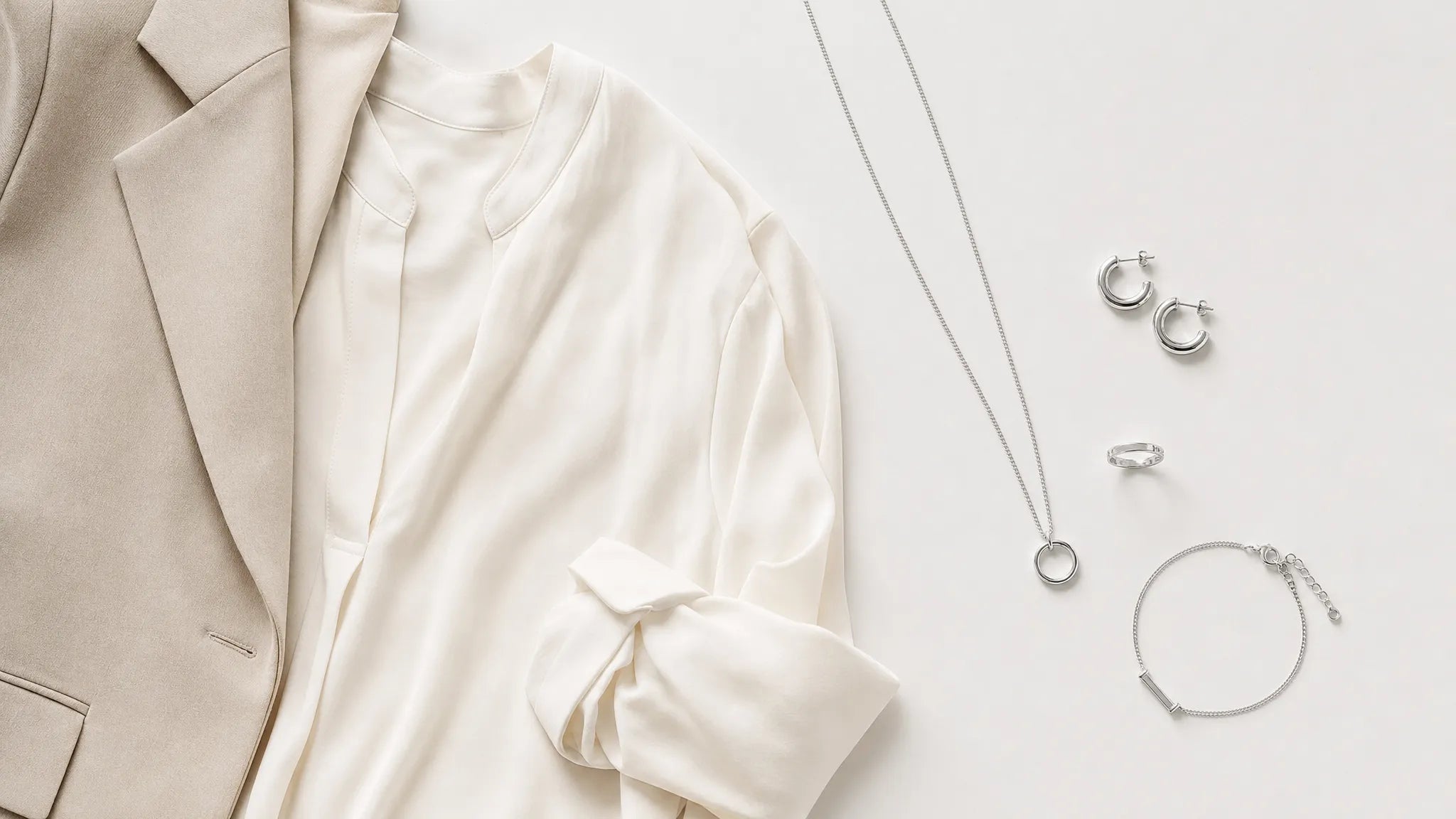 Damen Schmuck für einen minimalistischen Look