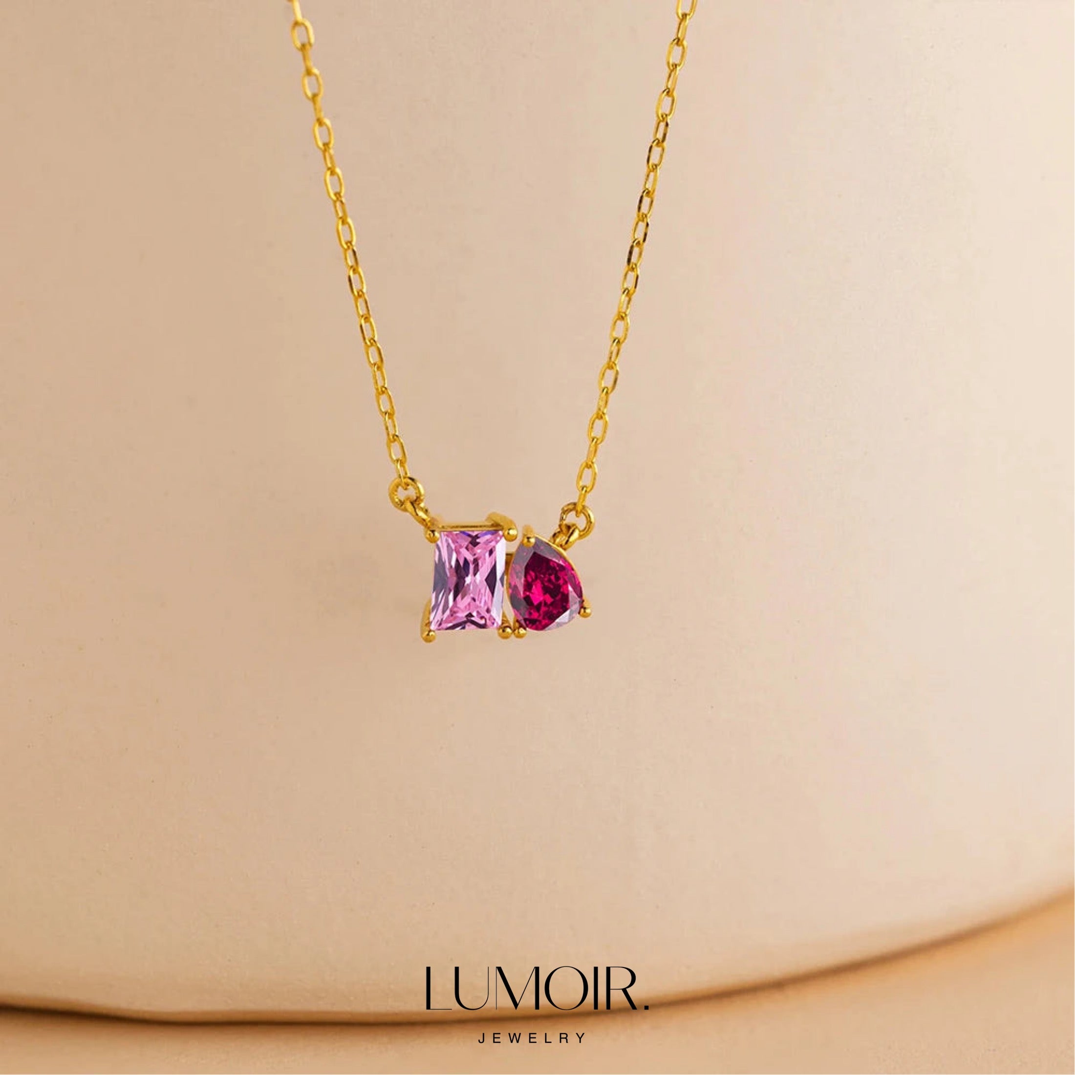 Birthstone necklace Saphira