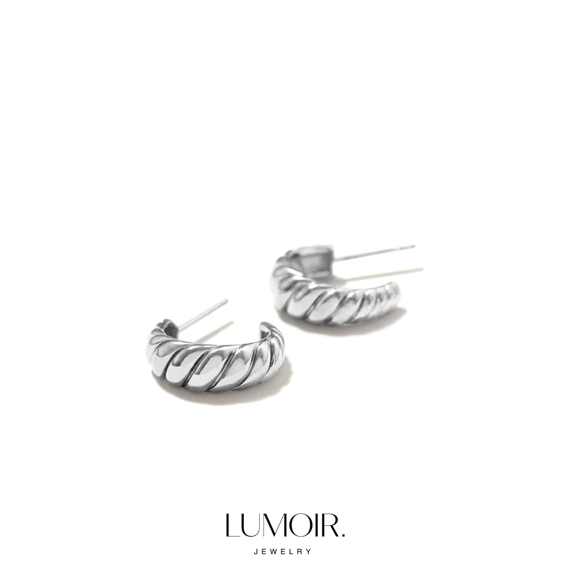 Kira stainless steel earring