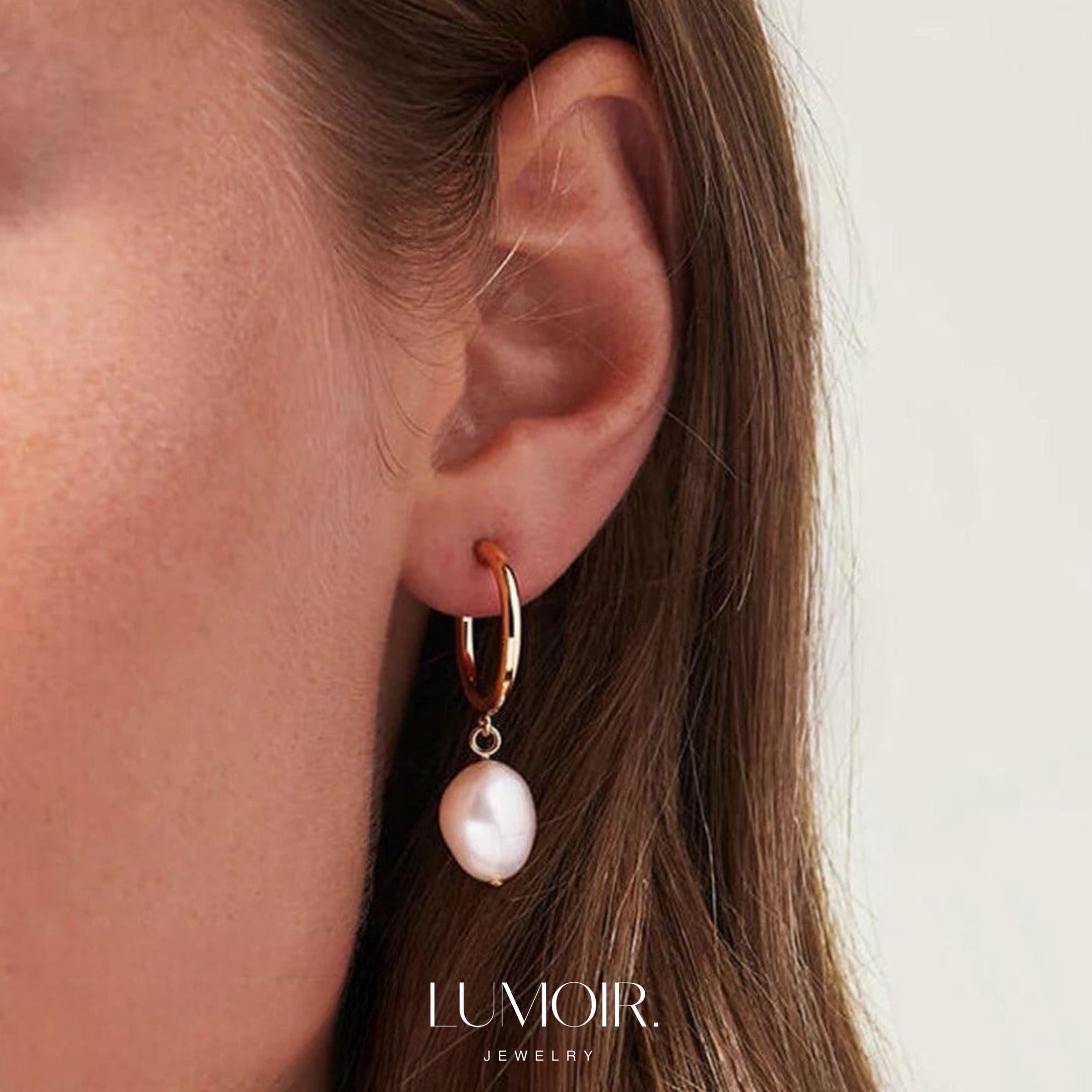 Vera pearl earrings