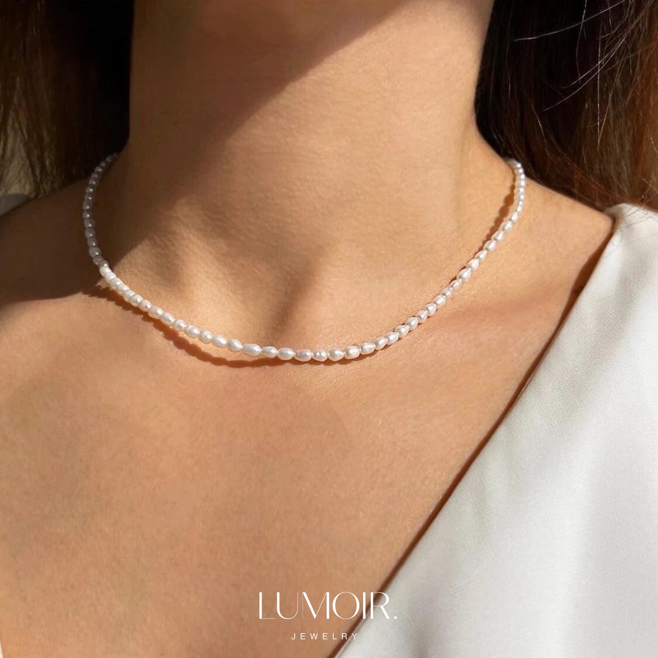 Thalina pearl necklace