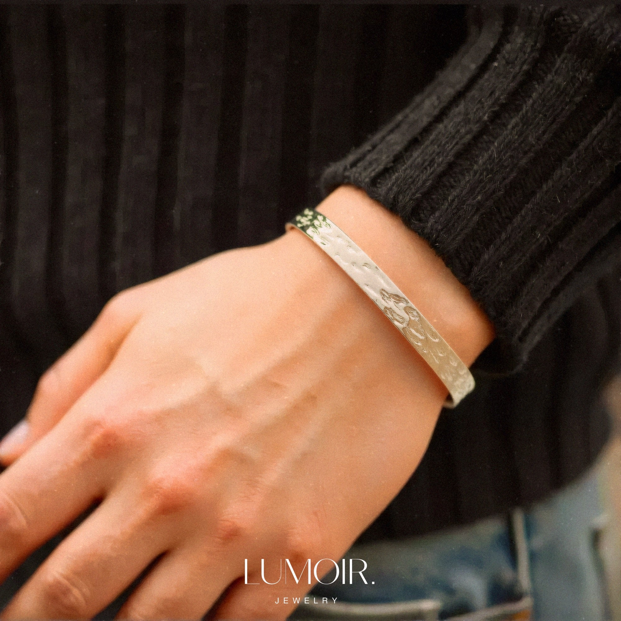 Stainless steel bangle Zeus