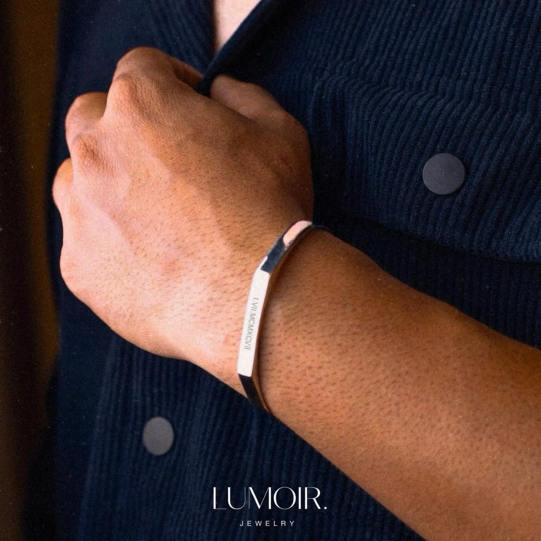 Personalized stainless steel bangle Nilo