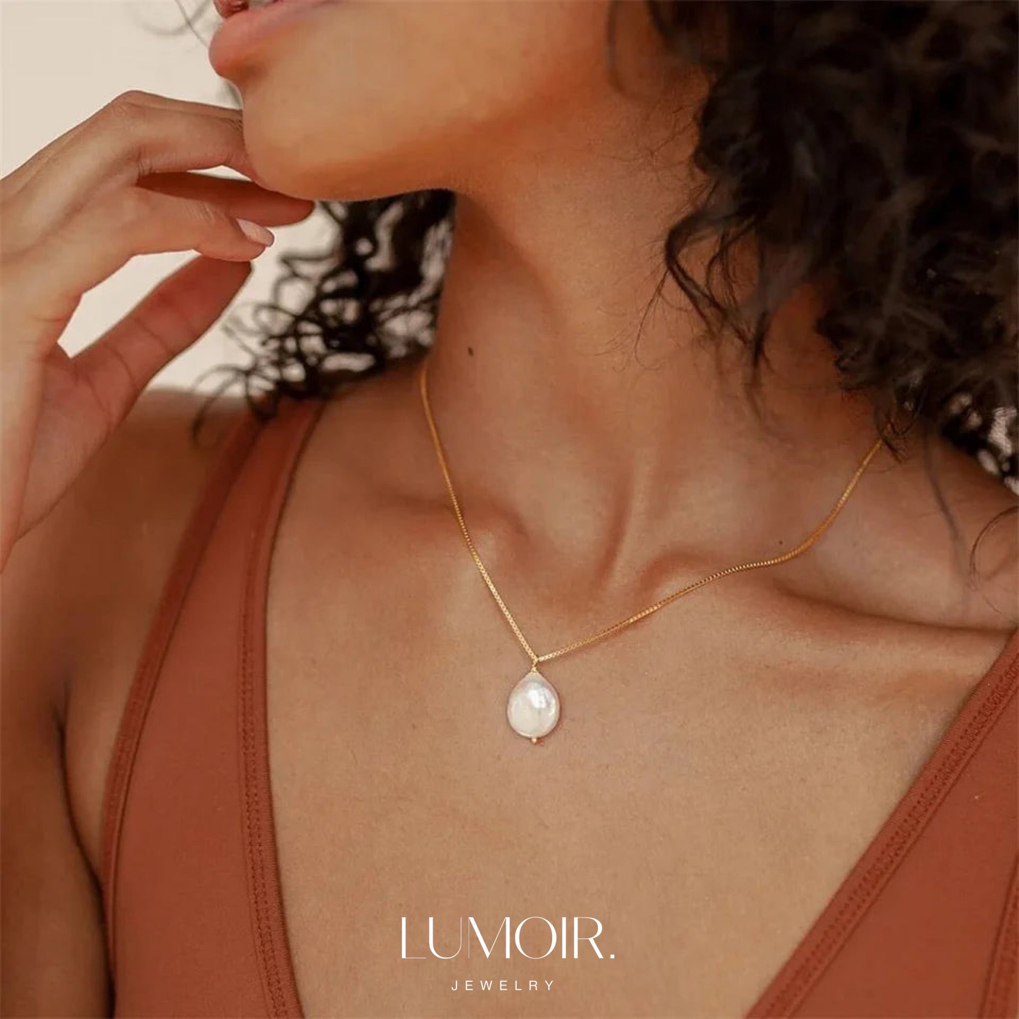 Stainless steel mother-of-pearl necklace Julie