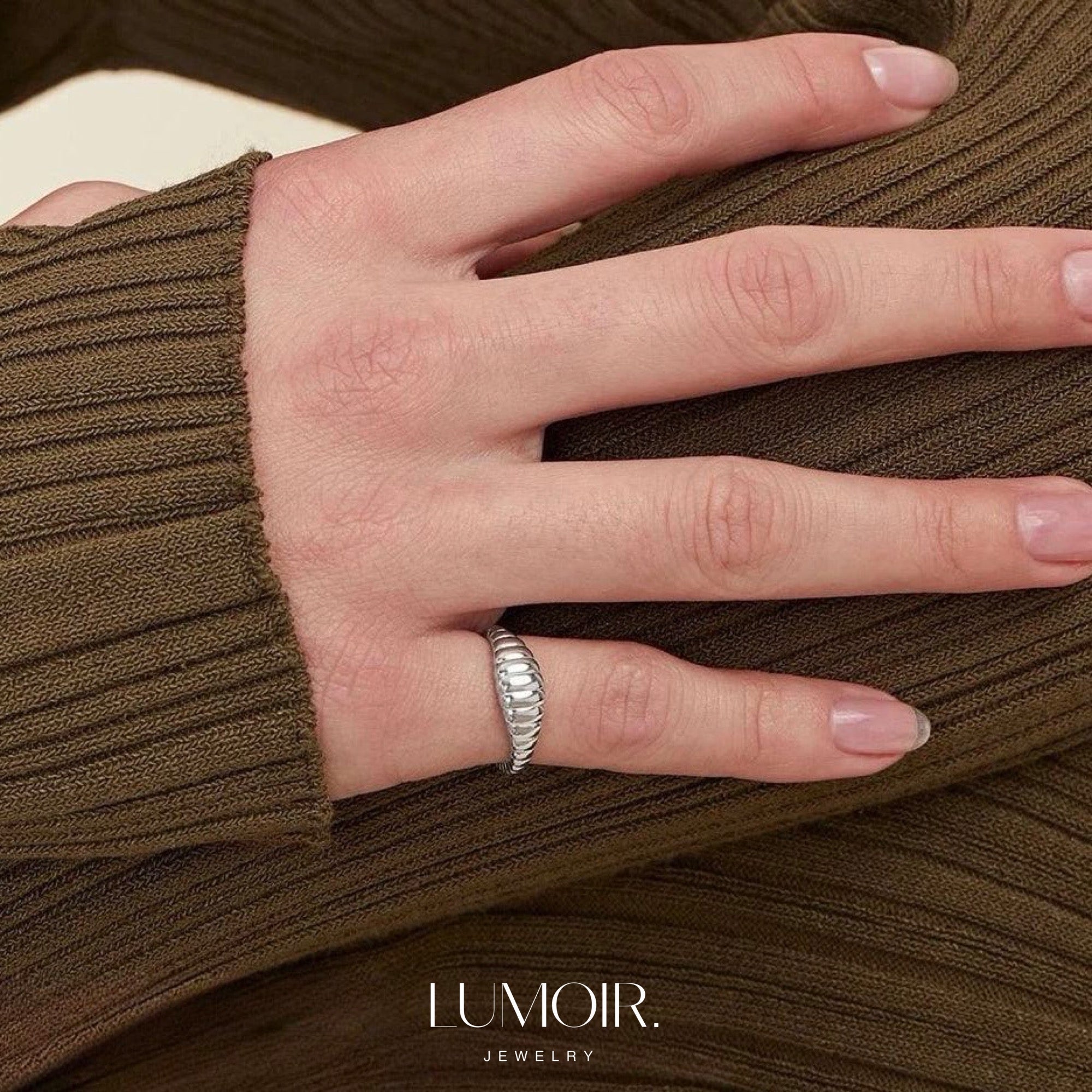 Stainless steel ring Sora